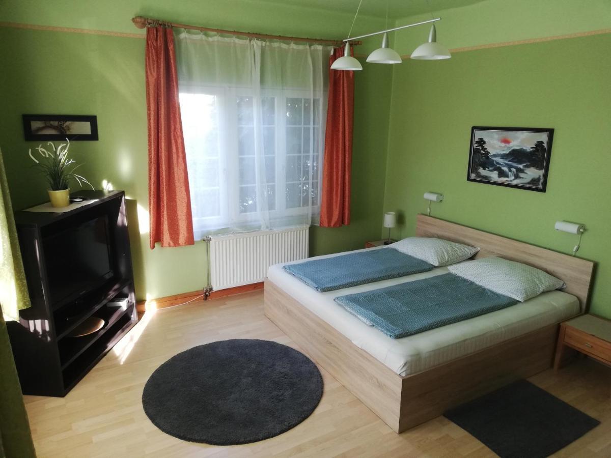 Kornel Apartman Siófok Exterior foto